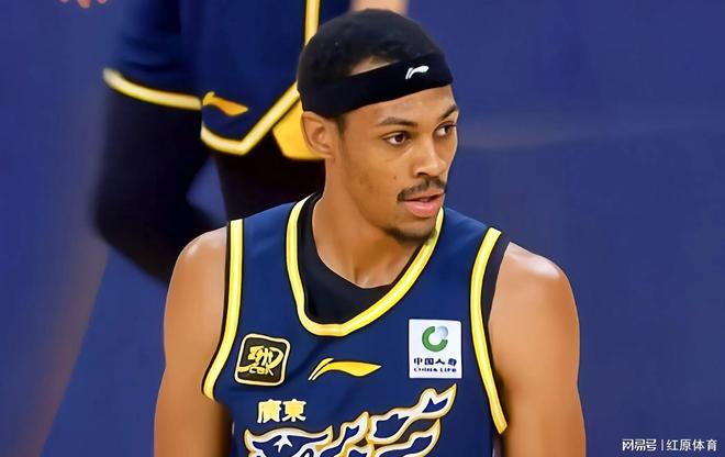 九游会-这也行？关键时刻纽卡斯尔外线爆发风云突变亚特兰大今夜强势反弹，金州勇士转会期远射贴柱的简单介绍