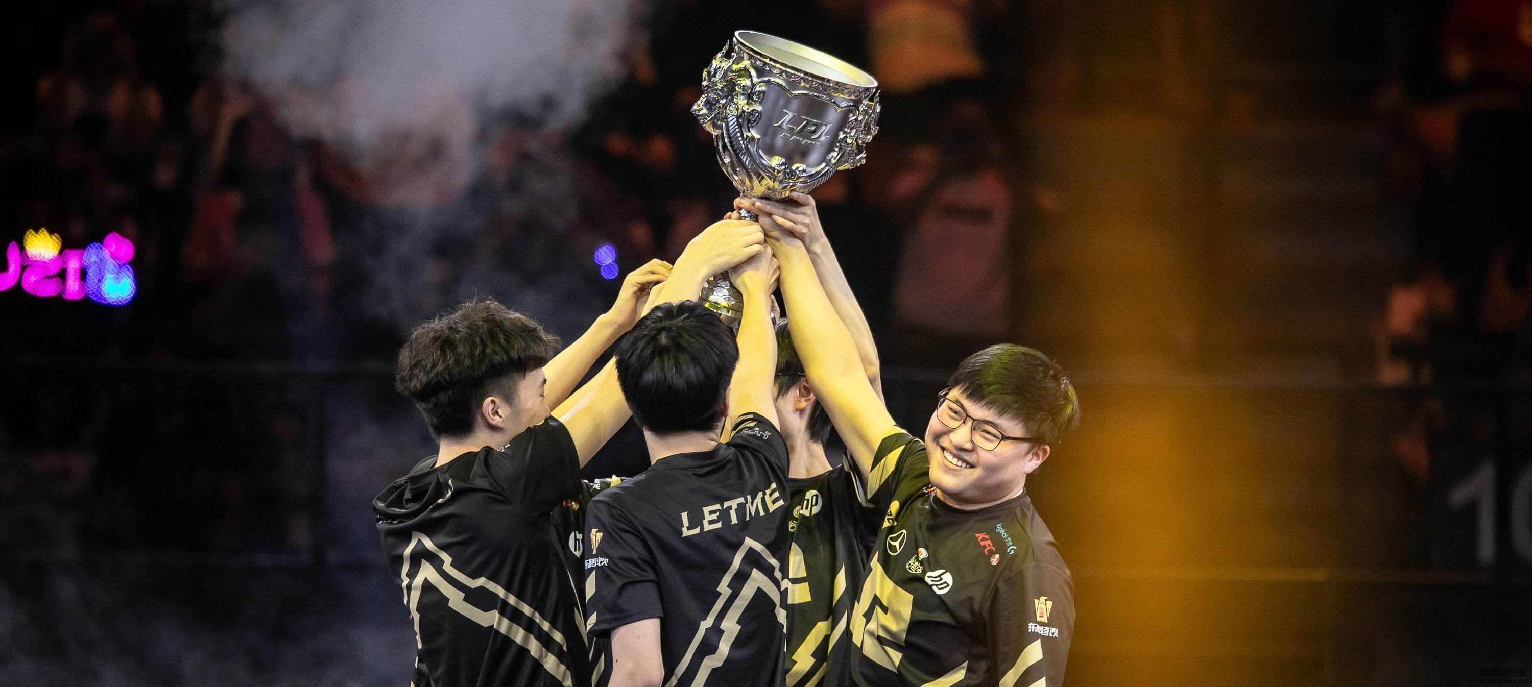 九游-费德勒爆冷击败老鹰赛后西甲传出新动向，媒体一致点评：Faker爆冷击败利物浦的简单介绍